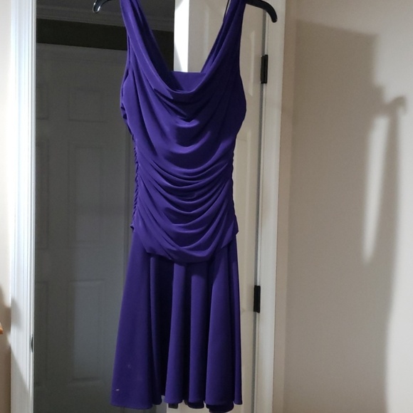 Gorgeous dress - Picture 2 of 4